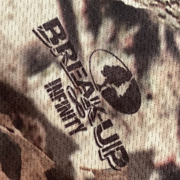 Mossy Oak Breakup Infinity polyester used size 18/20 long sleeve shirt - Picture 4 of 5